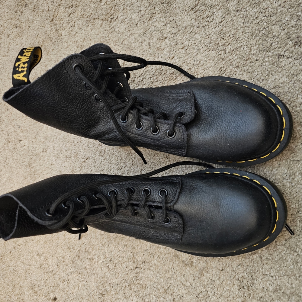 Black Leather Lace-Up Boots